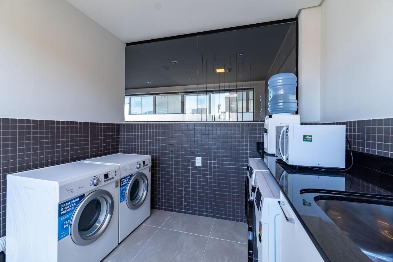 Aion Suites 103 - Compacto E Luxuoso Loft - Rooftop Com Piscina E Academia - A Poucos Passos Da Praia بومبينهاس المظهر الخارجي الصورة